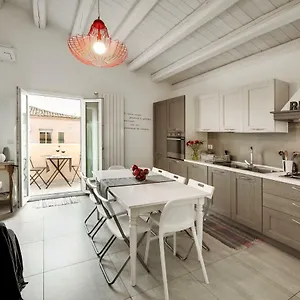 Piazza Salvatore 7, Gocce Di Sicilia Holiday home